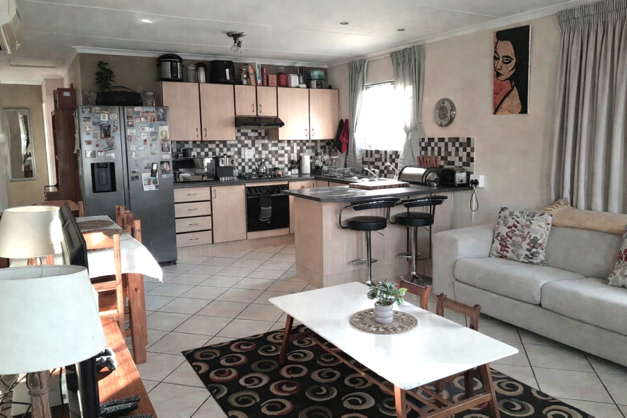 To Let 3 Bedroom Property for Rent in Windsor Park Eastern Cape